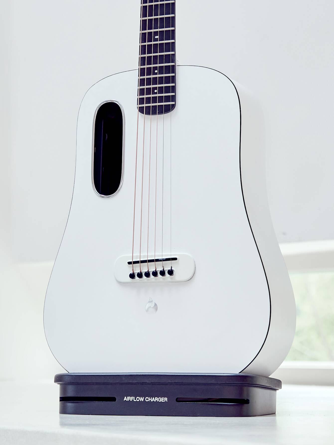 ☆LAVA MUSIC Space Charging Dock 36インチ Space White / LAVA ME 3